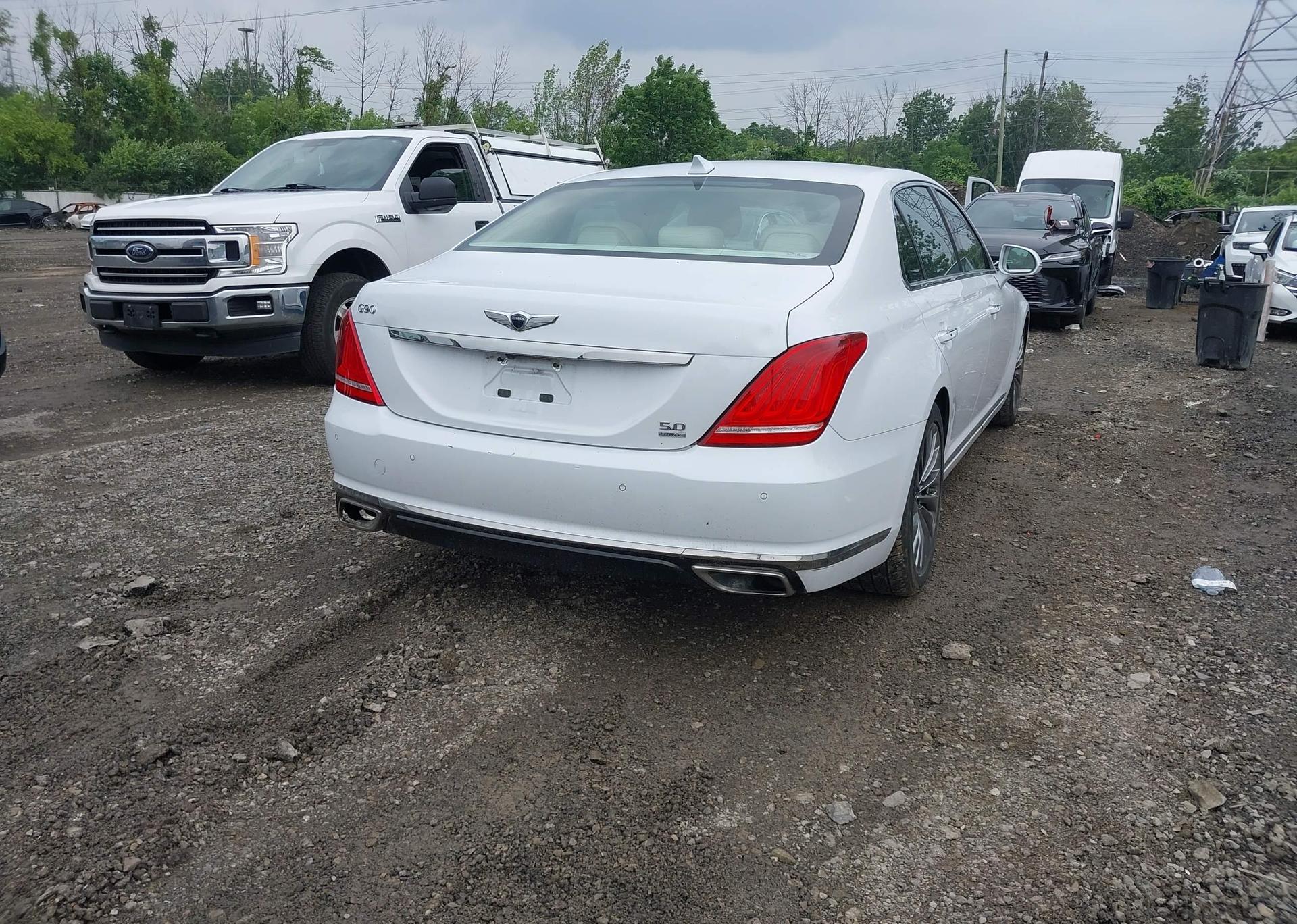 2019 GENESIS G90 5.0L