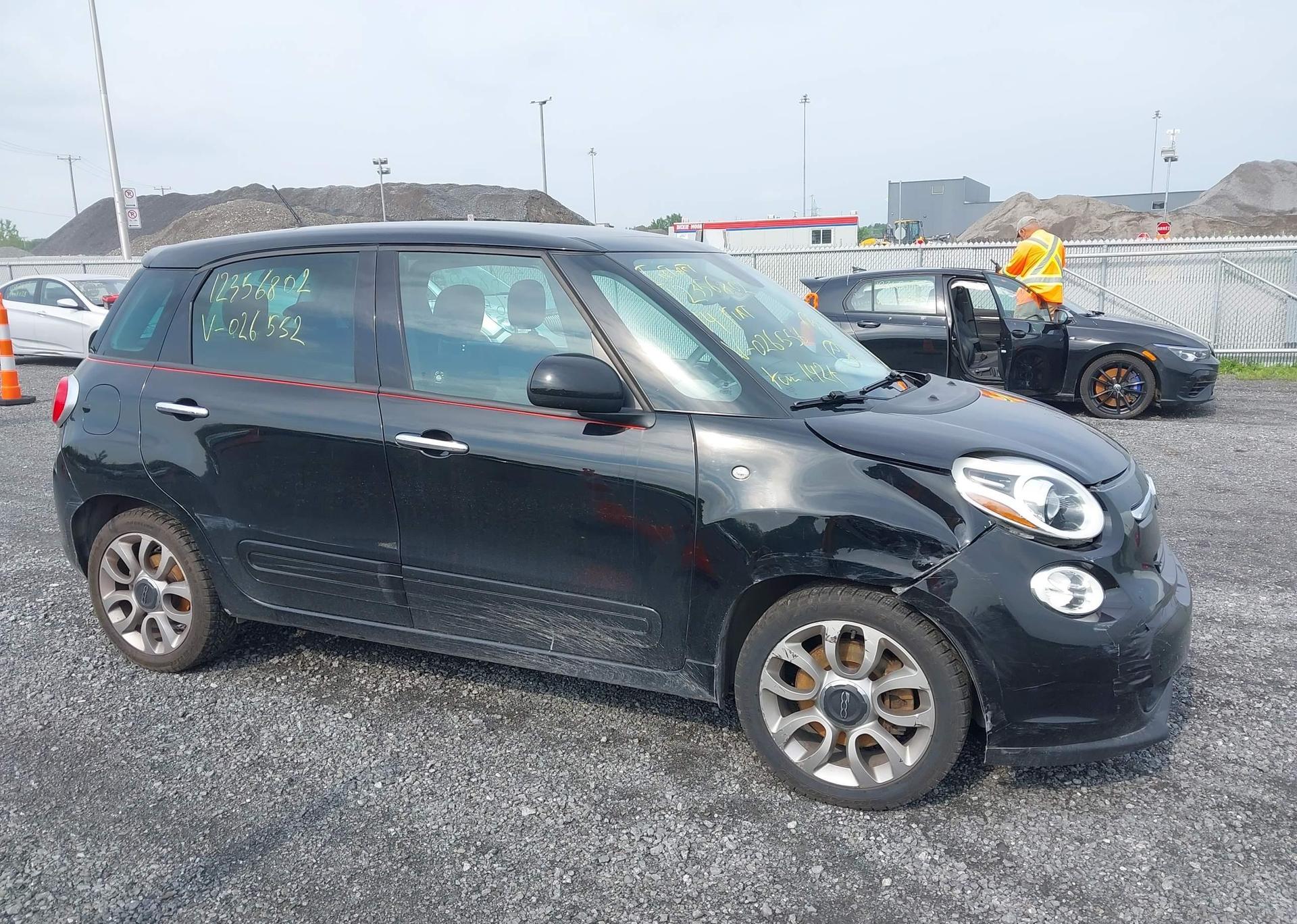 2014 FIAT 500L SPORT