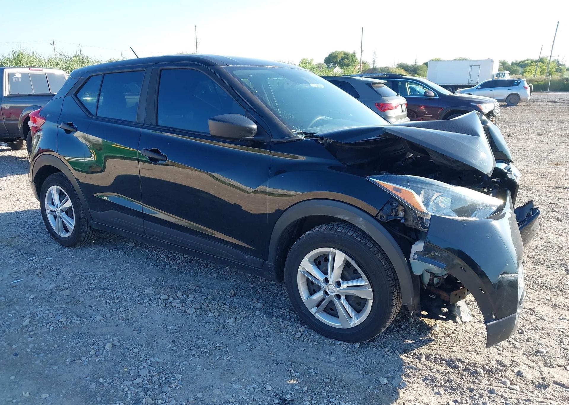 2019 NISSAN KICKS S