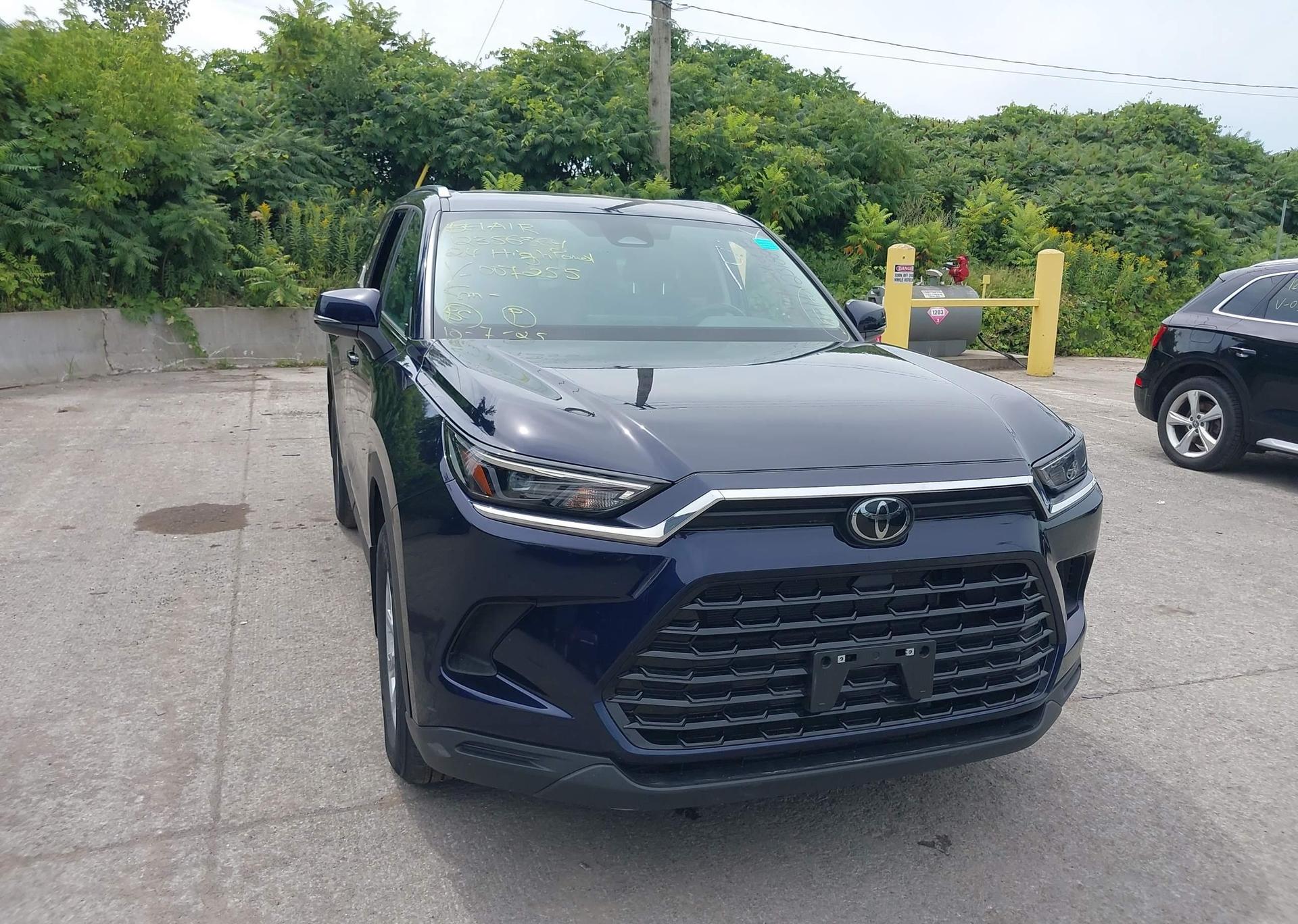 2024 TOYOTA GRAND HIGHLANDER