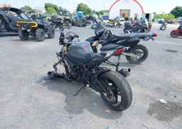 2025 SUZUKI GSX-R750