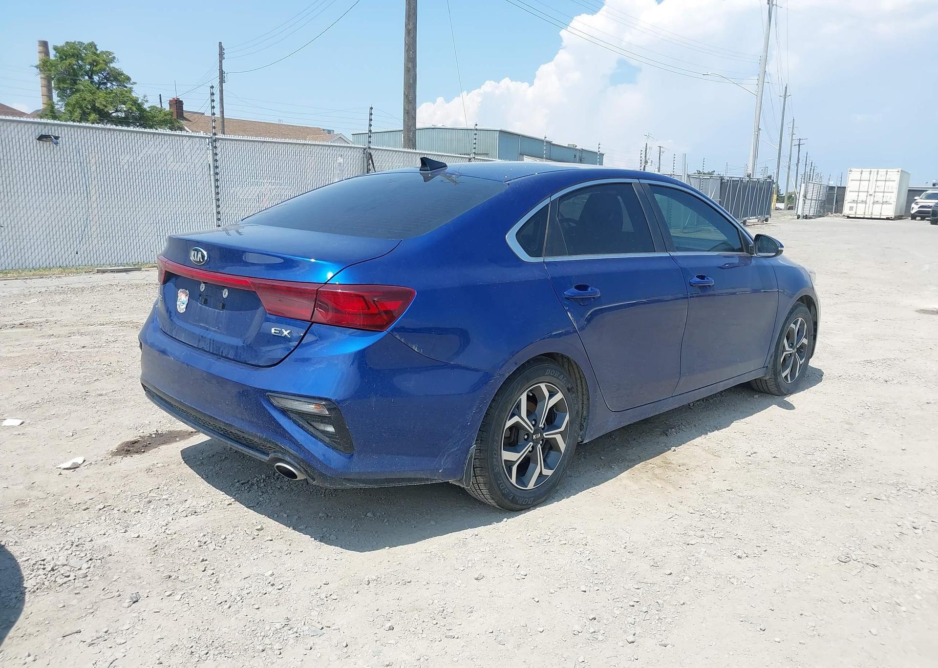 2019 KIA FORTE EX