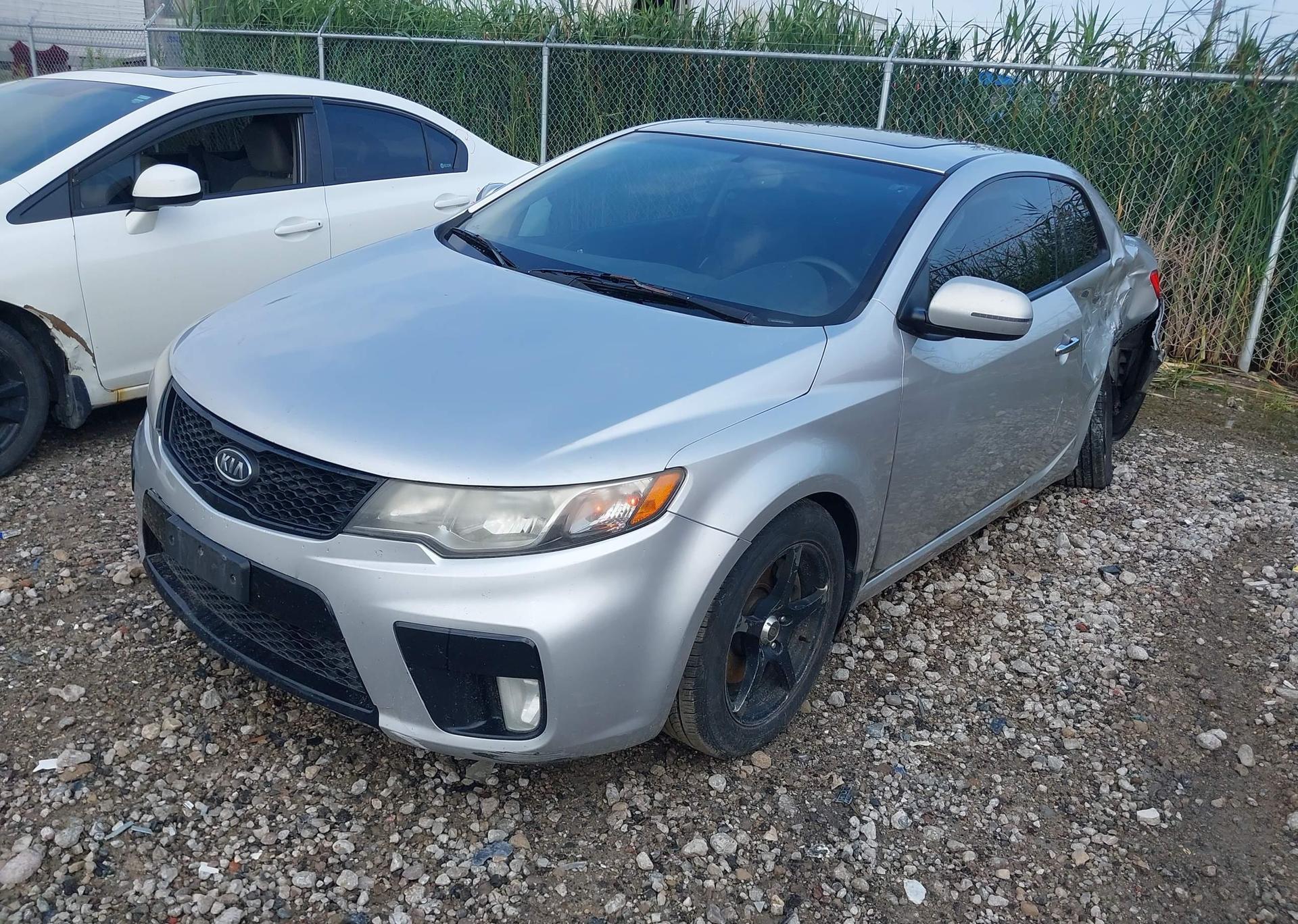 2011 KIA FORTE SX