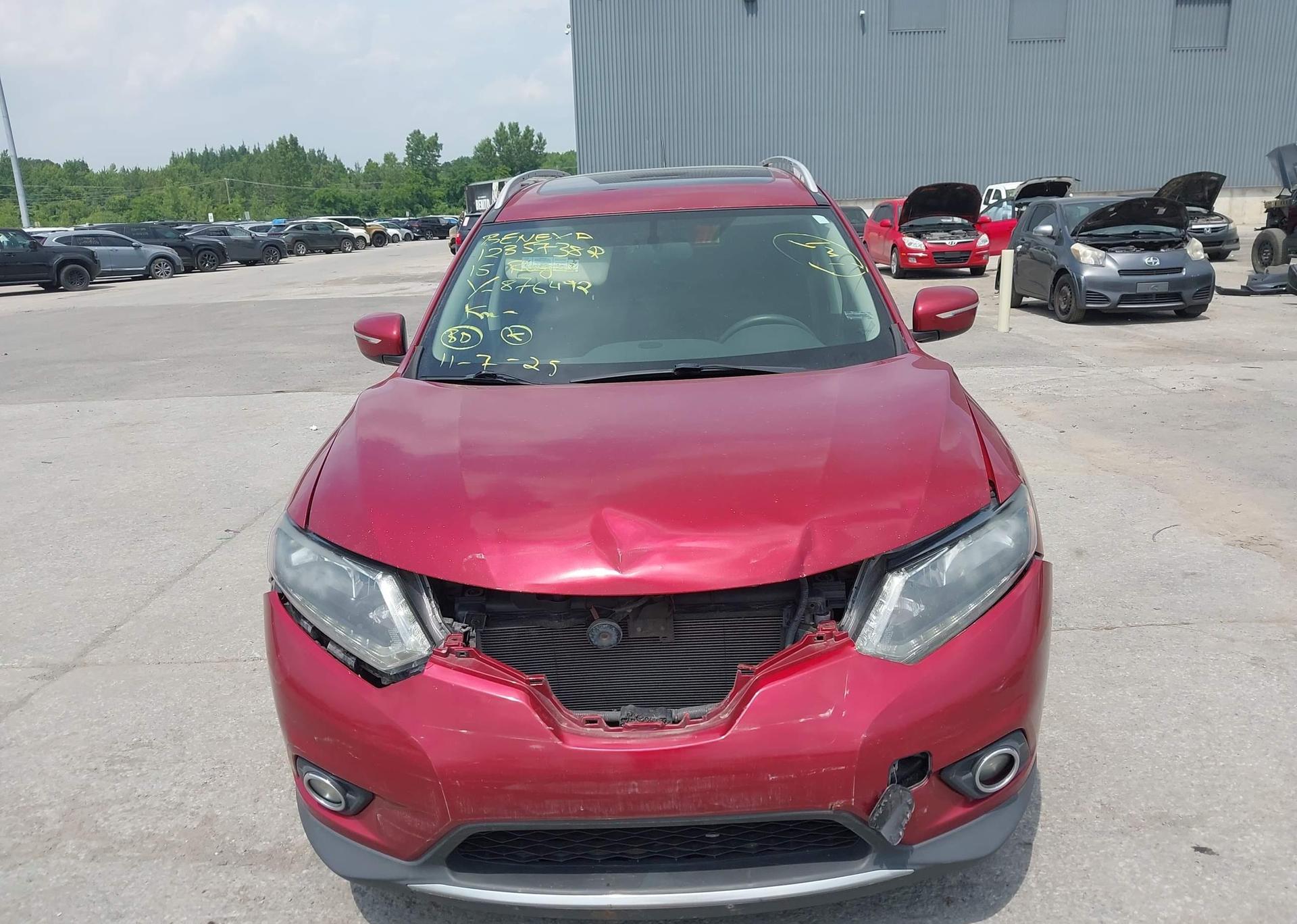 2015 NISSAN ROGUE S