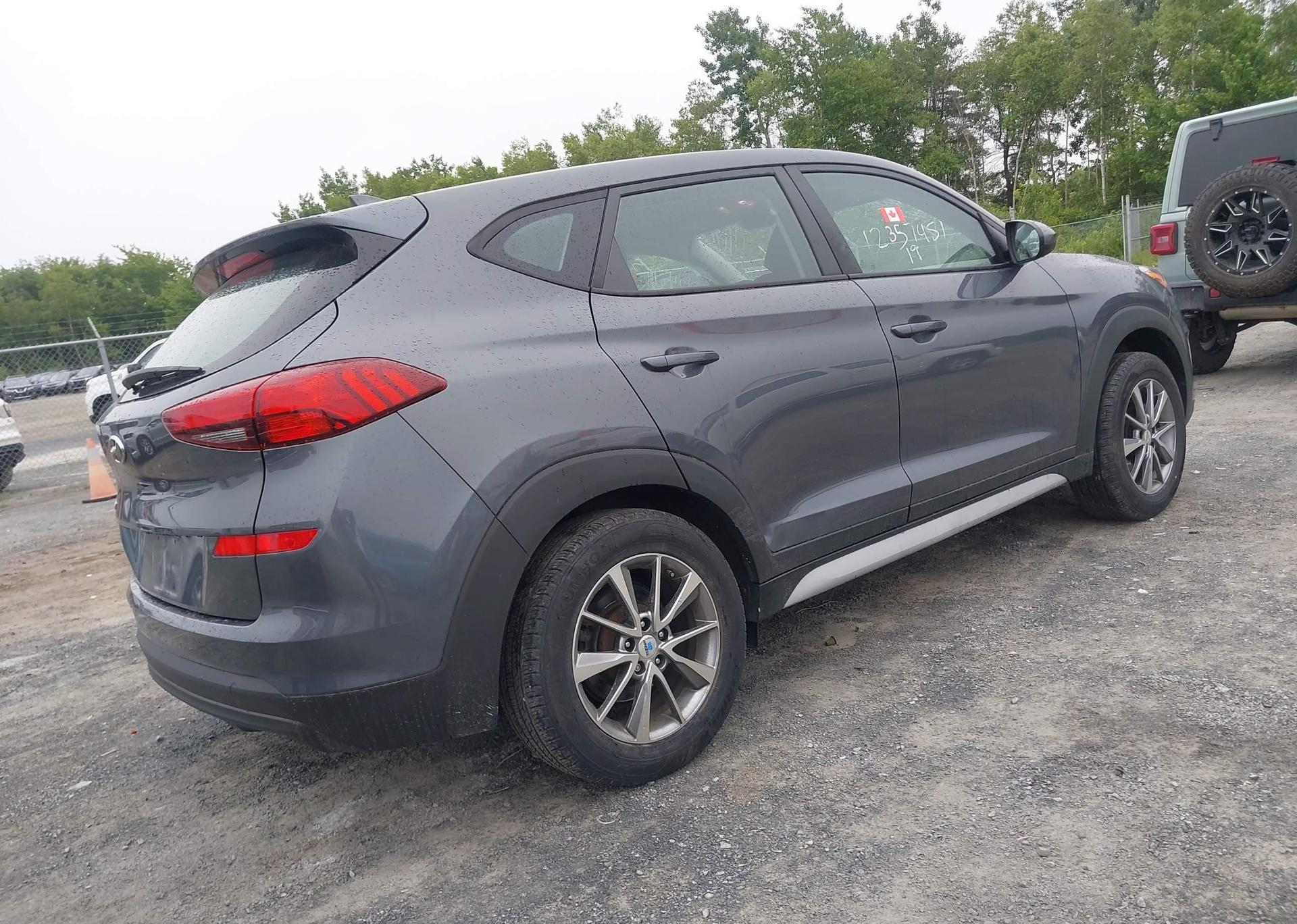 2019 HYUNDAI TUCSON SE