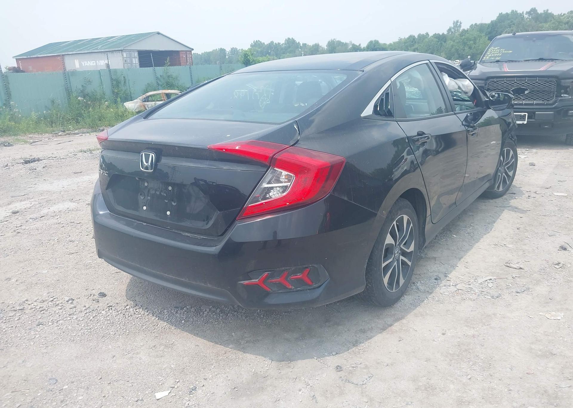 2016 HONDA CIVIC EX