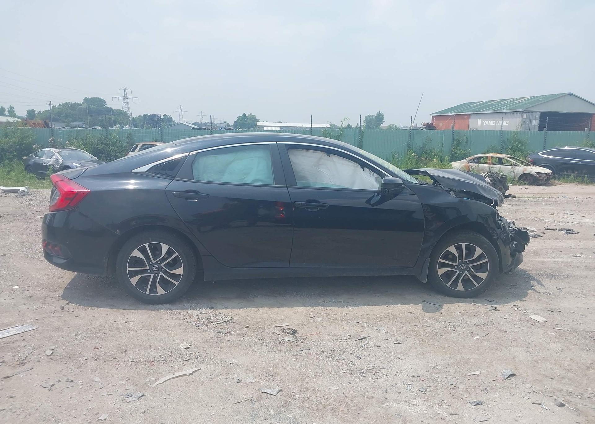 2016 HONDA CIVIC EX