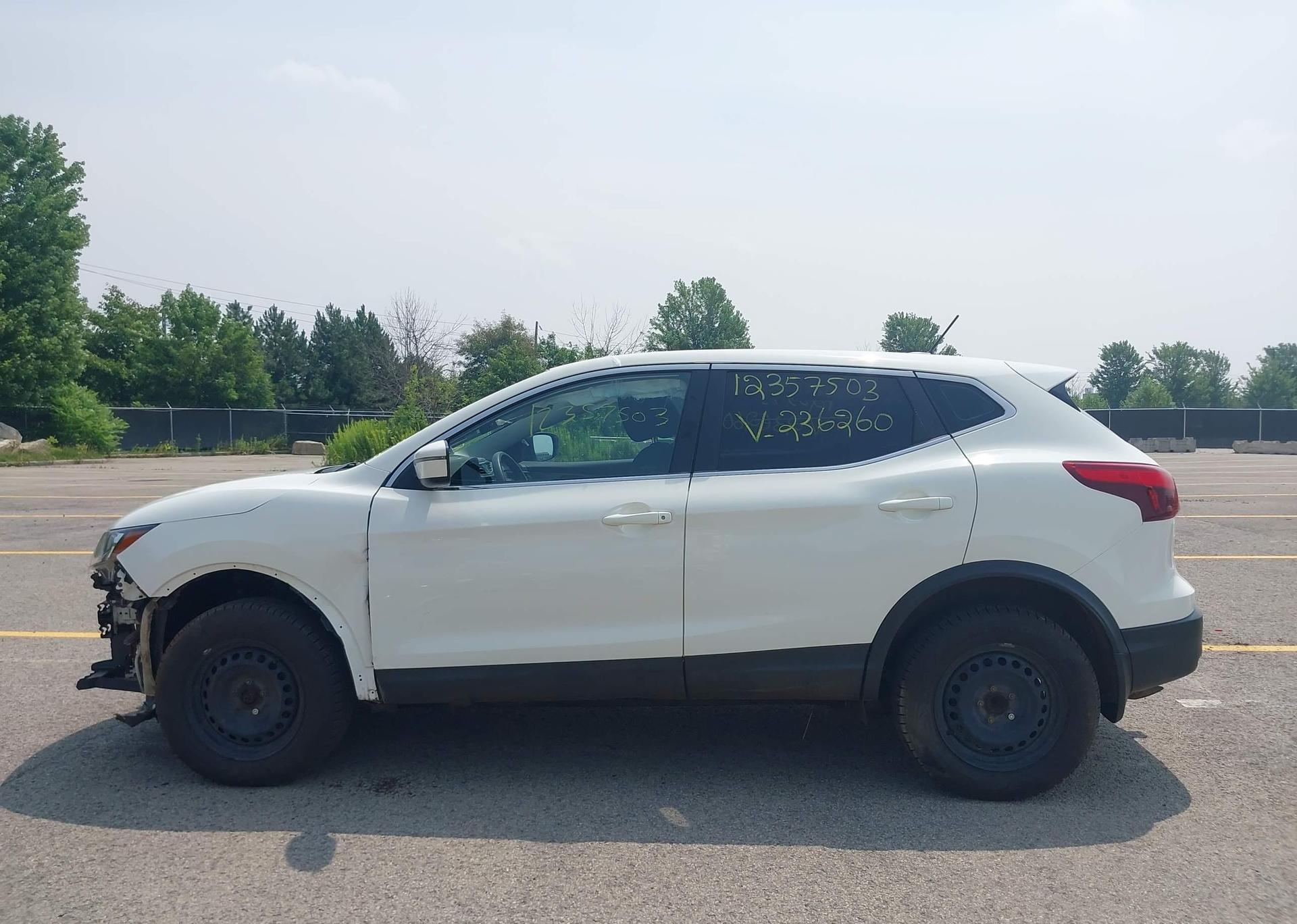 2019 NISSAN QASHQAI S