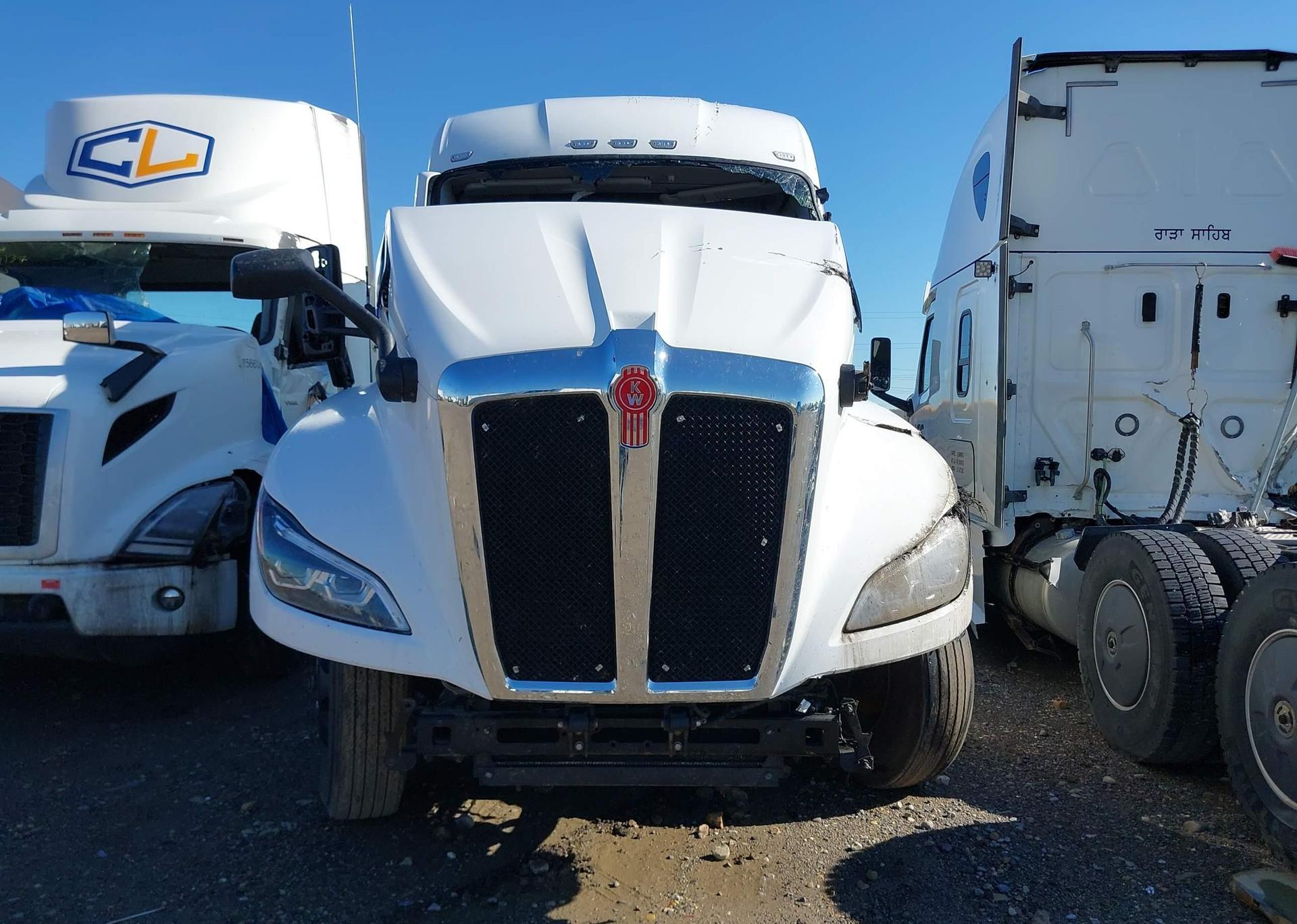 2025 KENWORTH CONSTRUCTION T680
