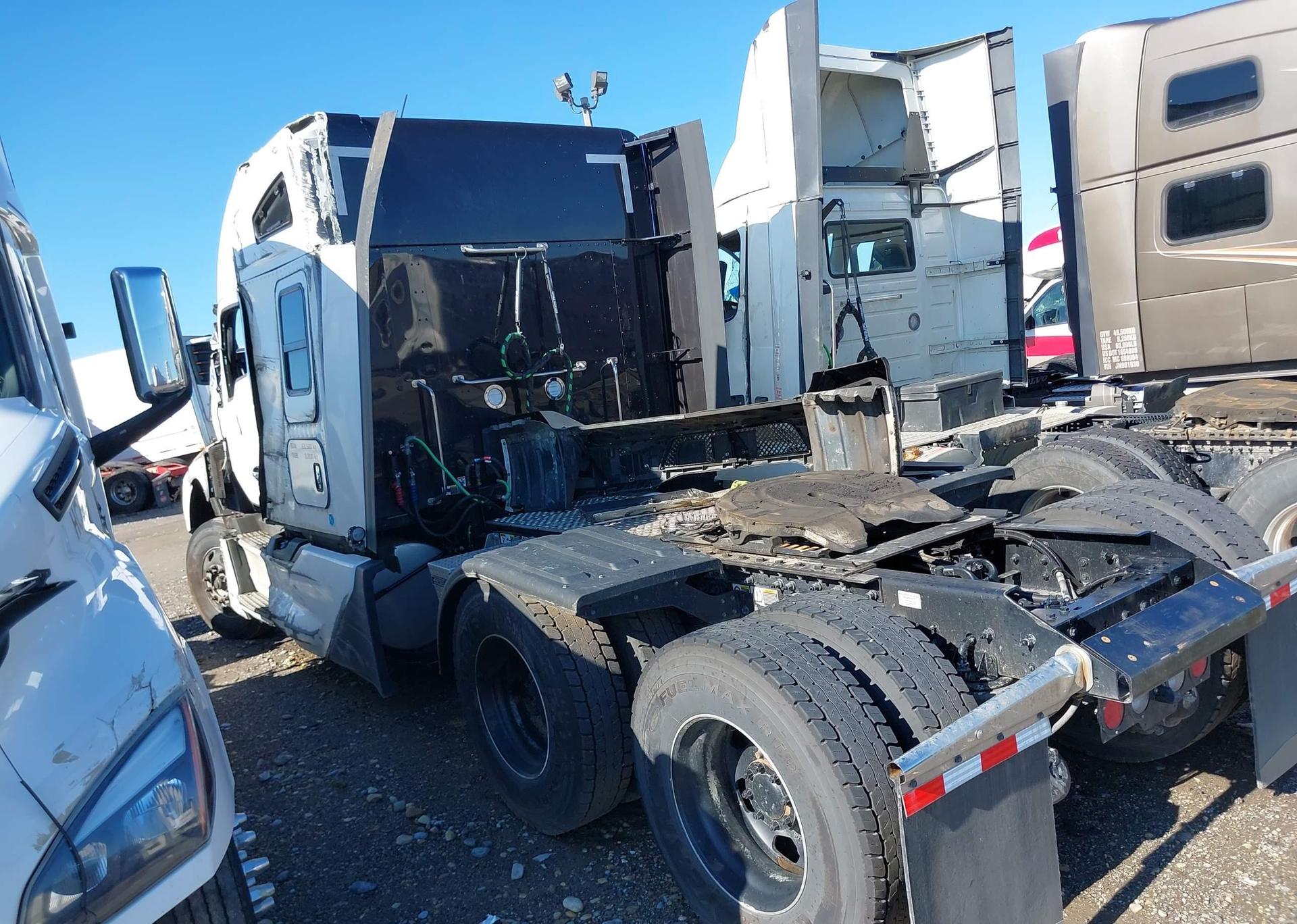 2025 KENWORTH CONSTRUCTION T680