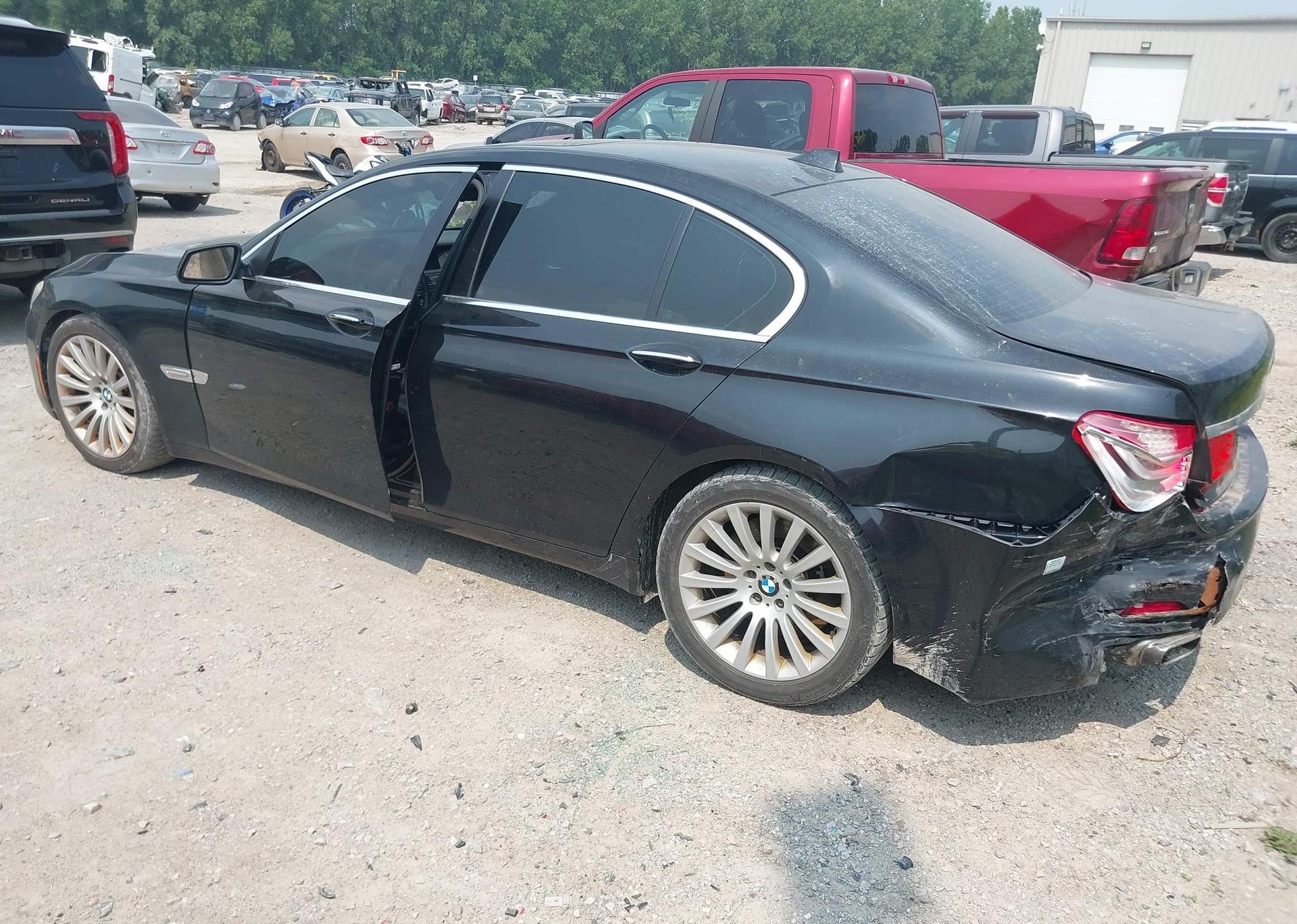 2009 BMW 750I