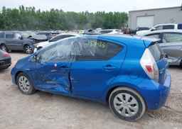 2012 TOYOTA Prius c