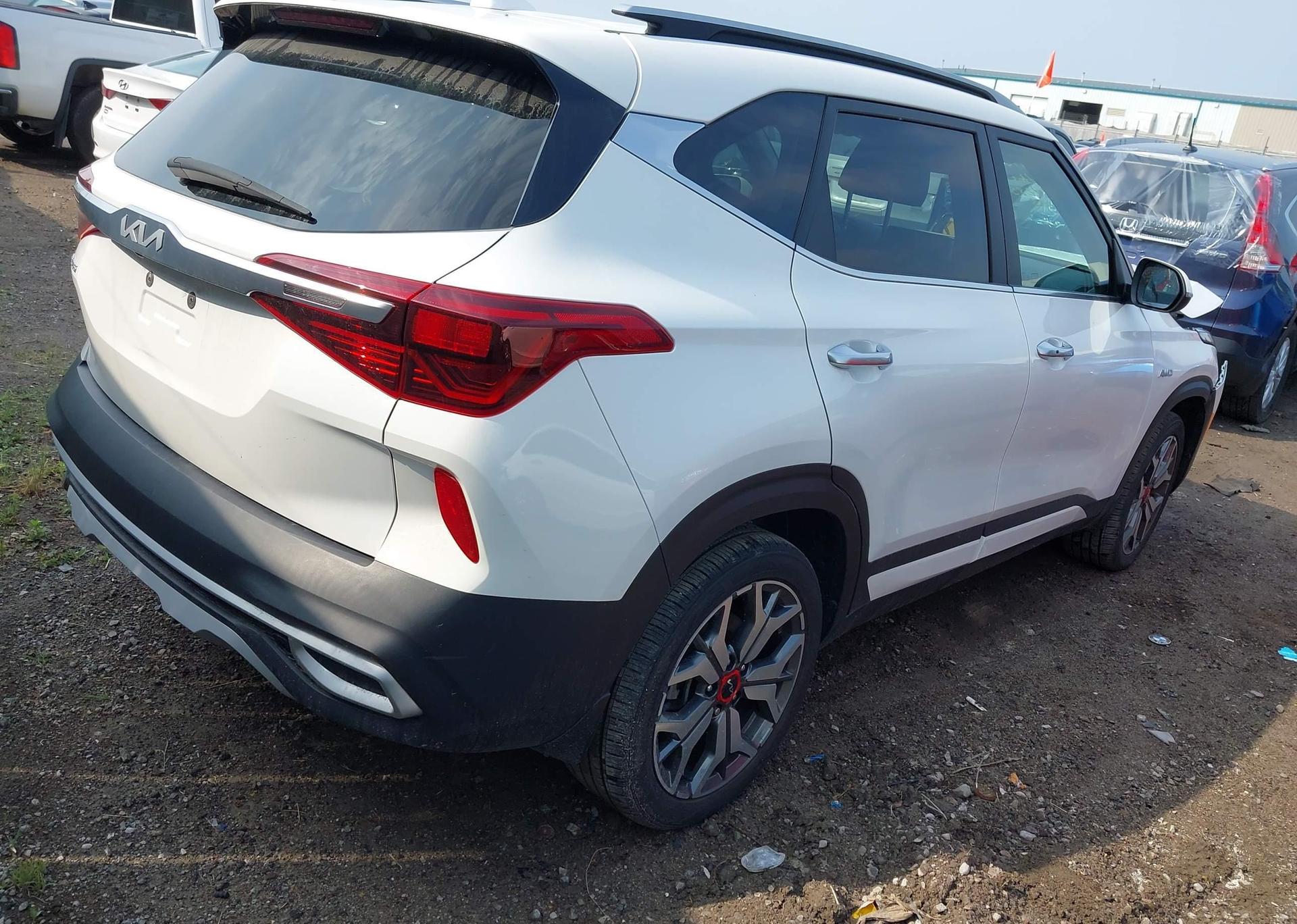 2023 KIA SELTOS