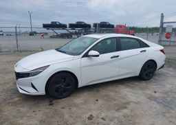 2022 HYUNDAI ELANTRA