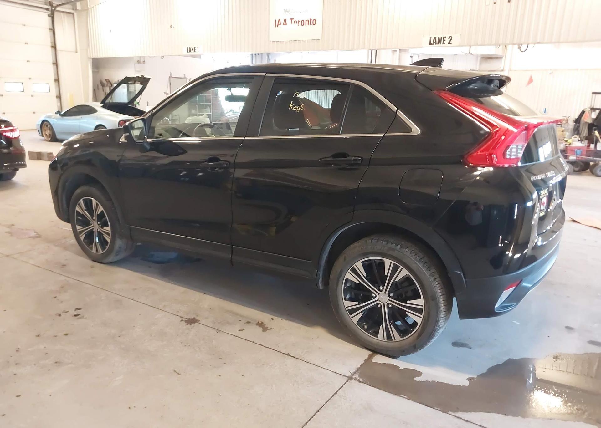 2020 MITSUBISHI ECLIPSE CROSS ES