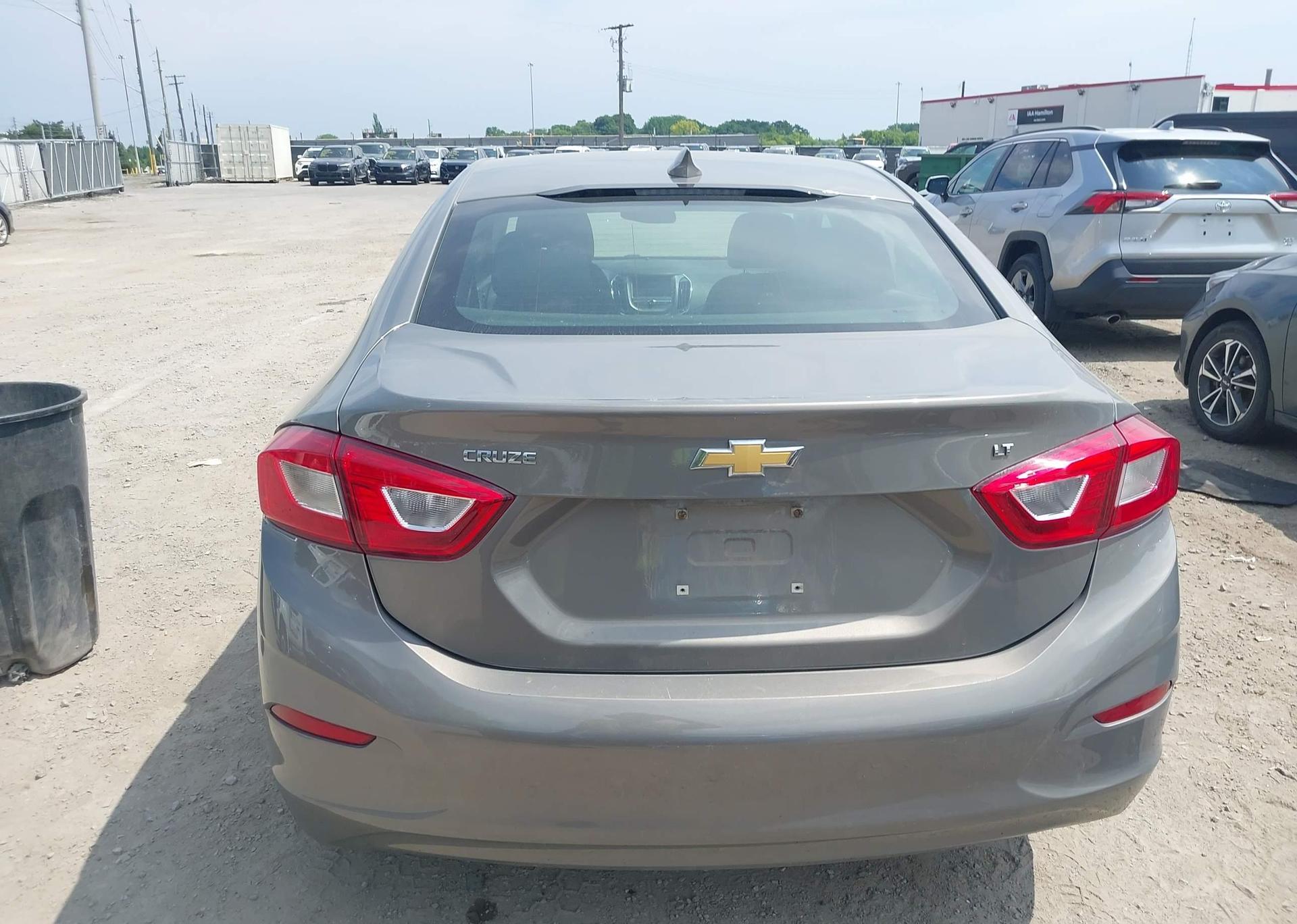 2018 CHEVROLET CRUZE LT