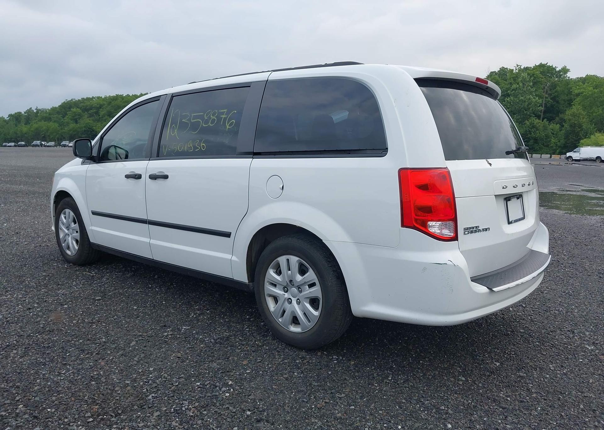 2015 DODGE GRAND CARAVAN SE