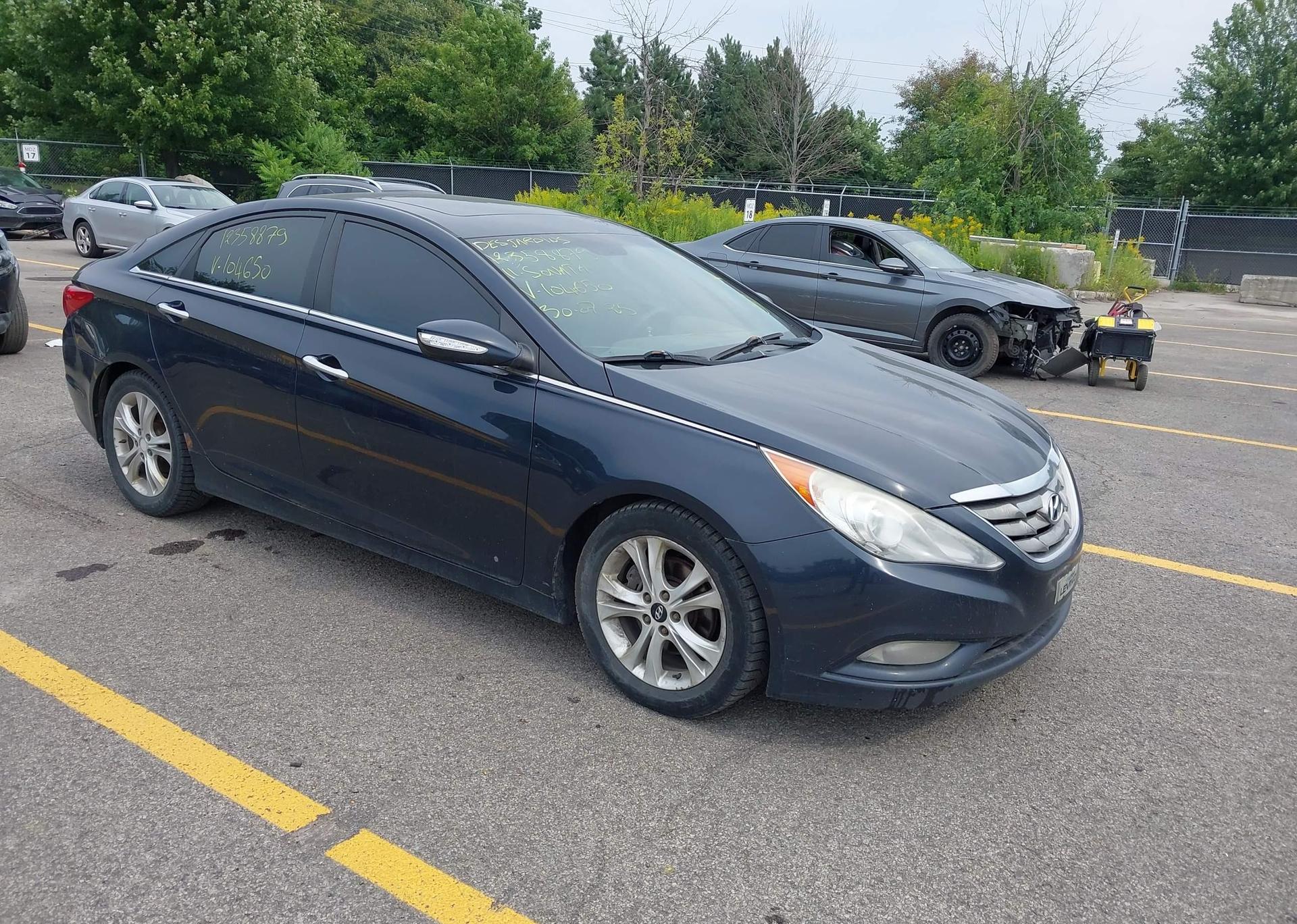 2011 HYUNDAI SONATA LIMITED