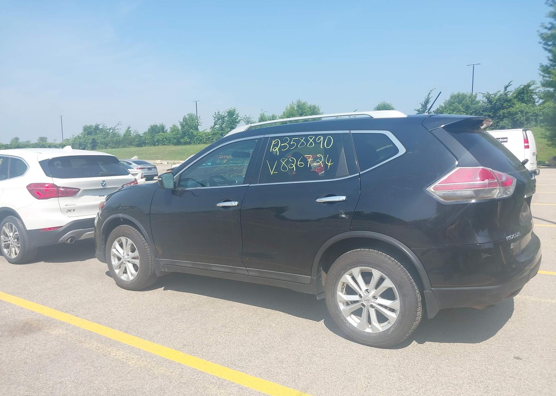 2015 NISSAN ROGUE S