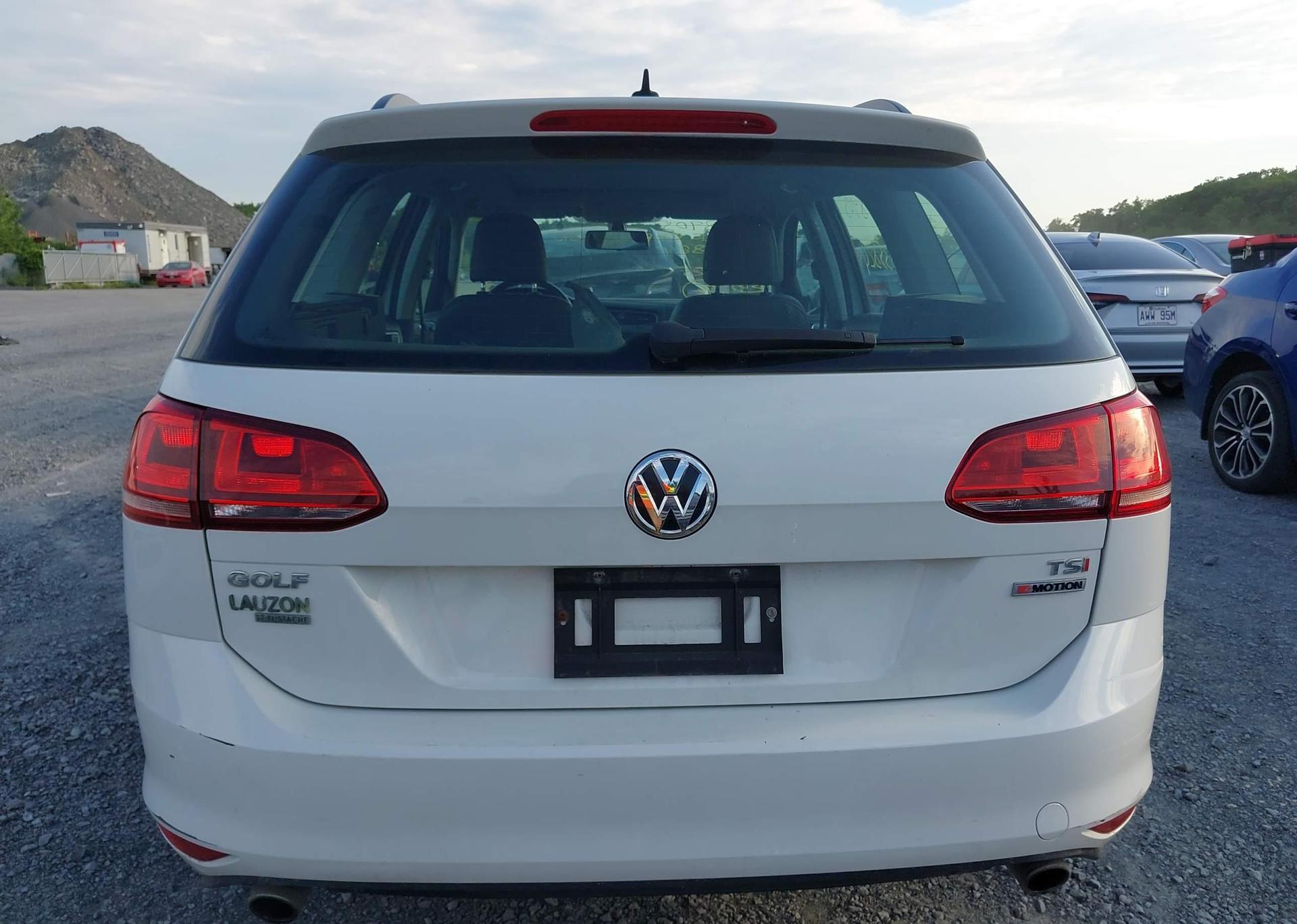 2017 VOLKSWAGEN GOLF SPORTWAGEN S