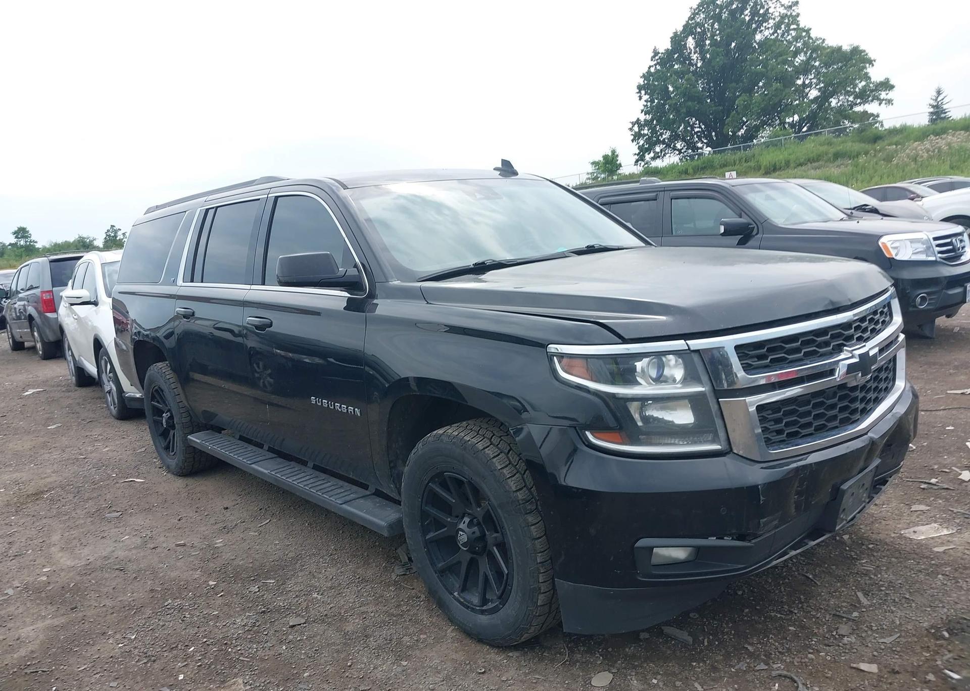 2016 CHEVROLET SUBURBAN LT