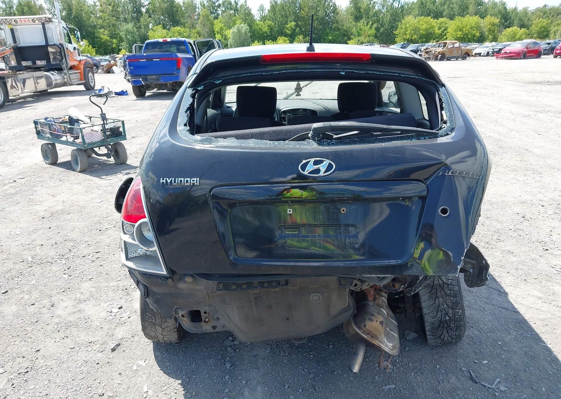 2011 HYUNDAI ACCENT