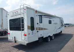 2011 CRUISER CROSS ROAD