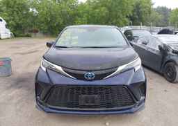 2022 TOYOTA SIENNA XSE 7-PASSENGER