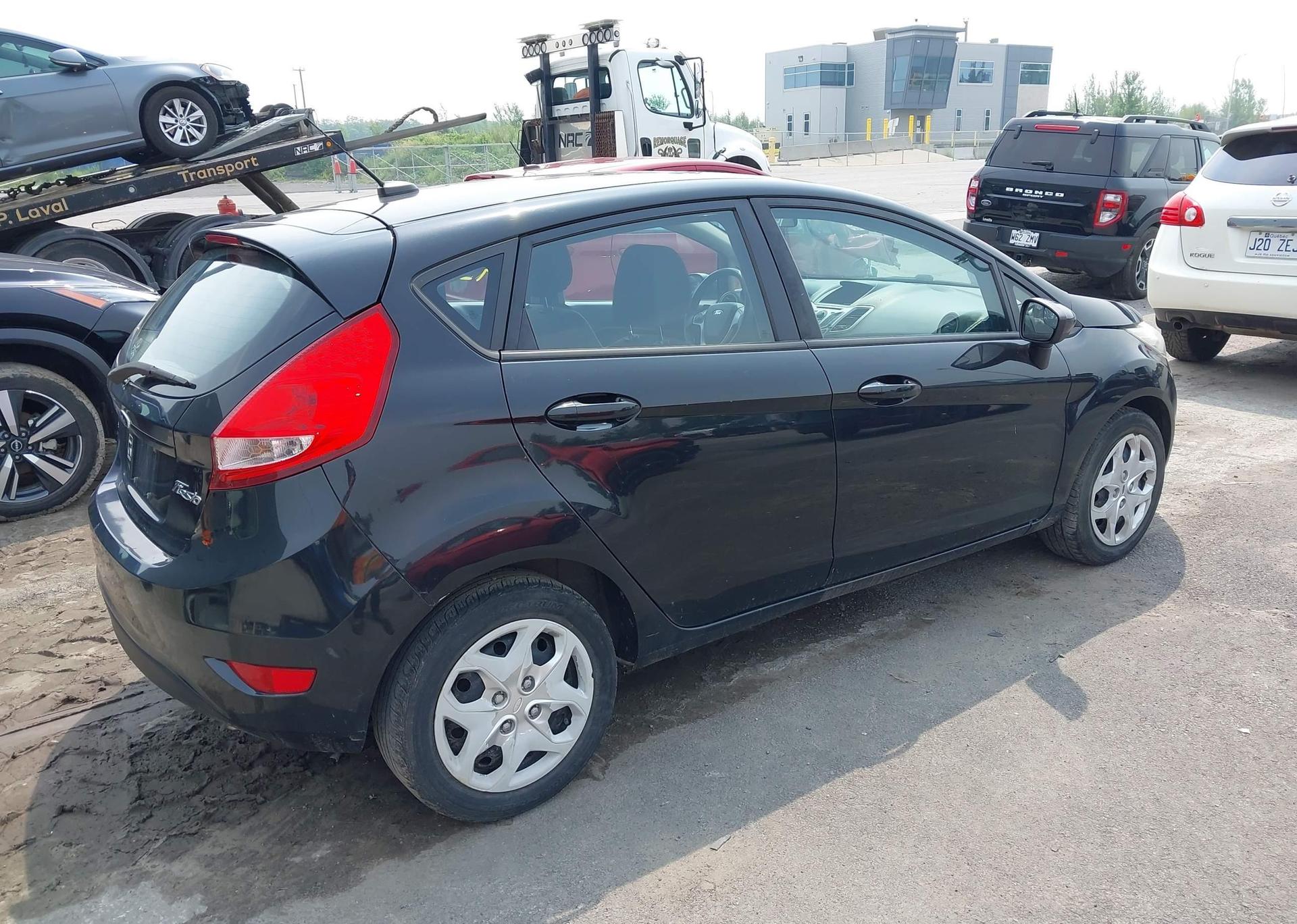 2013 FORD FIESTA SE