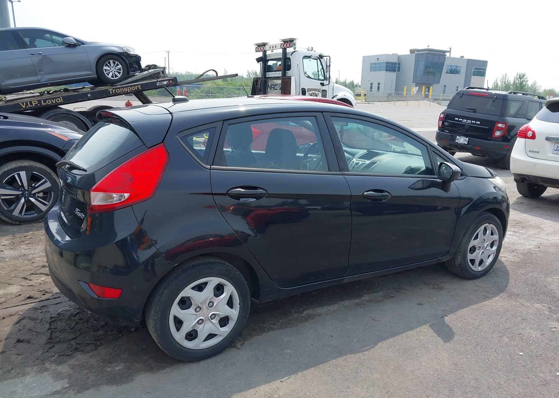 2013 FORD FIESTA SE