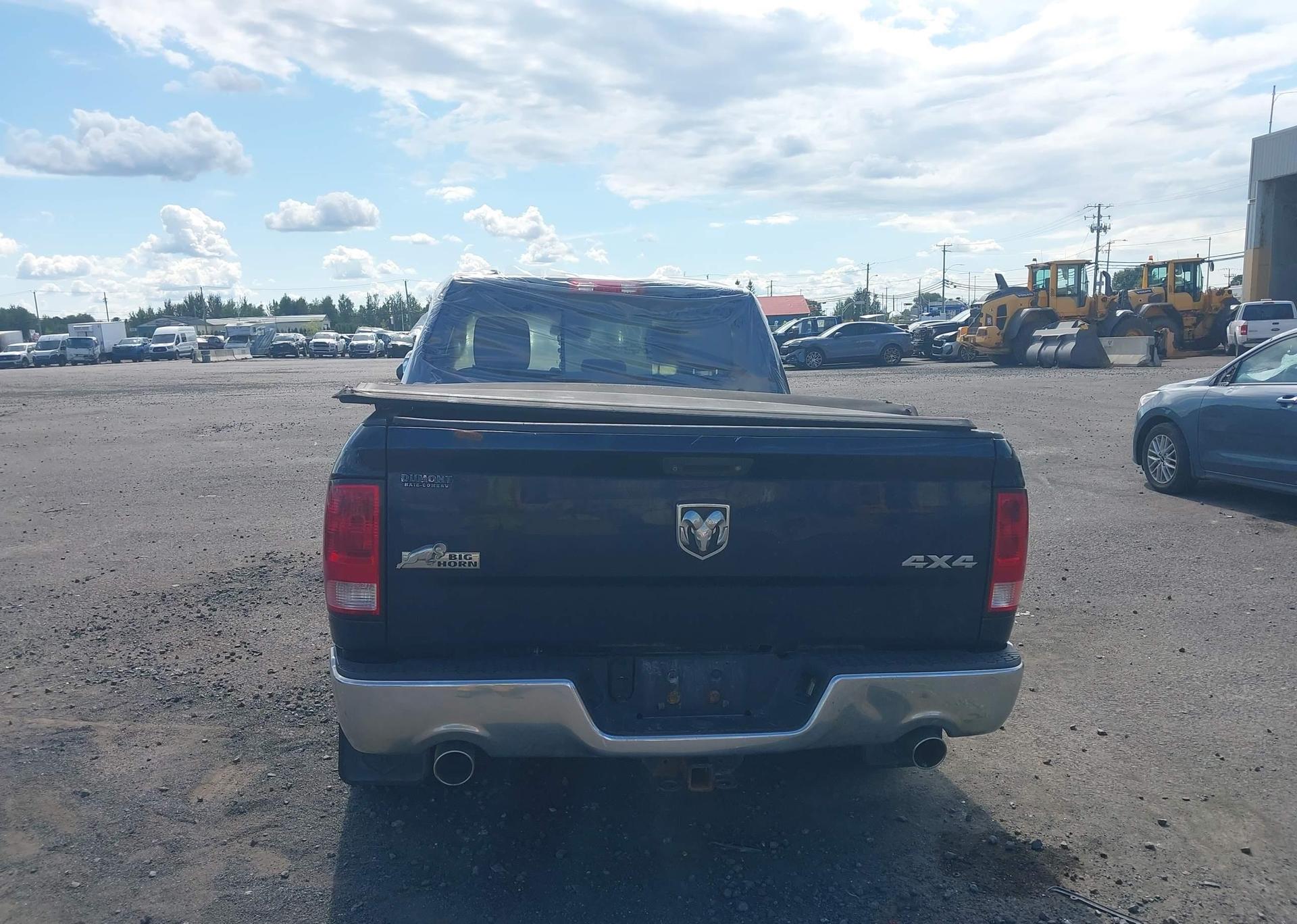 2014 RAM 1500 SLT