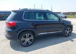 2017 VOLKSWAGEN TIGUAN HIGHLINE