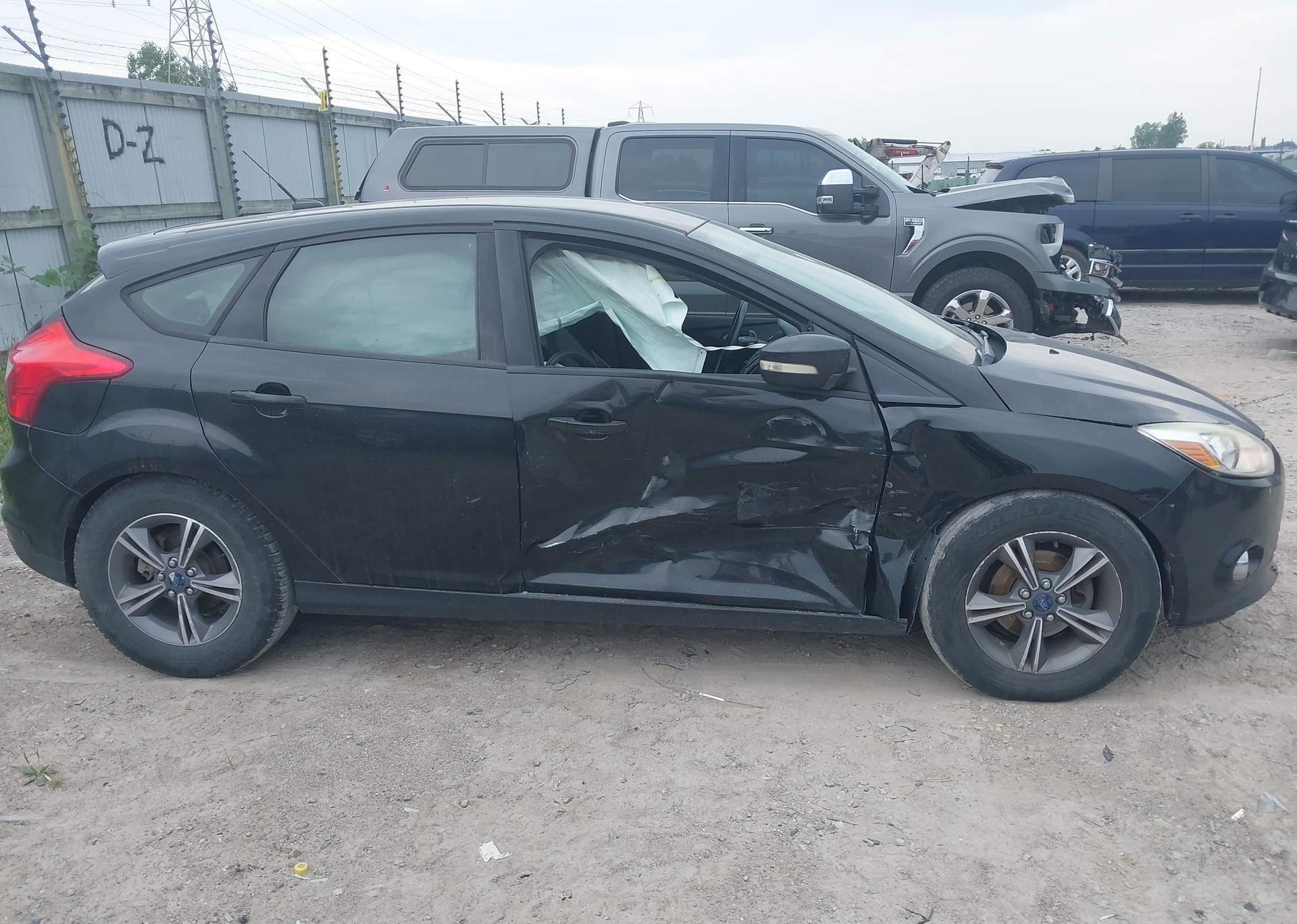 2014 FORD FOCUS SE