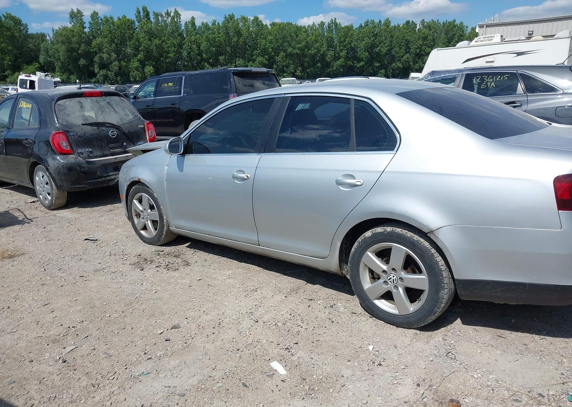 2008 VOLKSWAGEN JETTA S