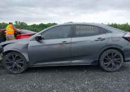 2018 HONDA CIVIC SPORT