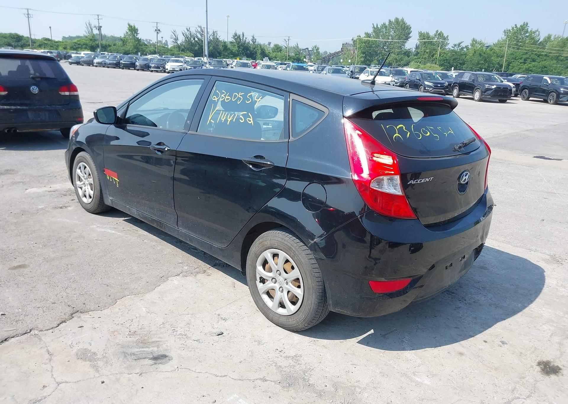 2014 HYUNDAI ACCENT GLS
