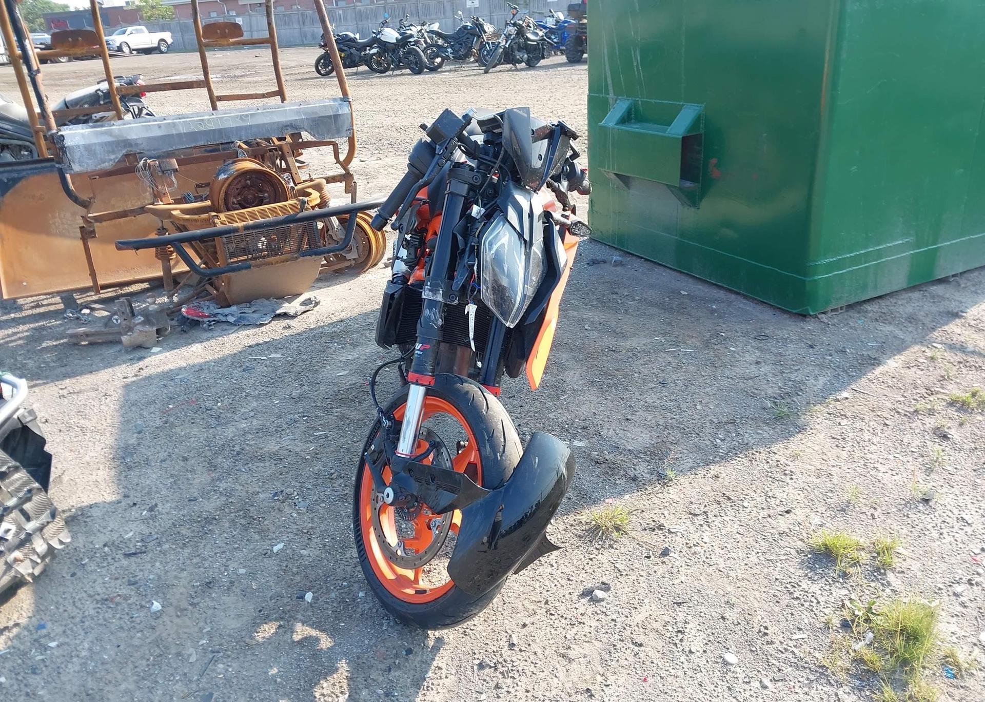 2024 KTM 390 DUKE