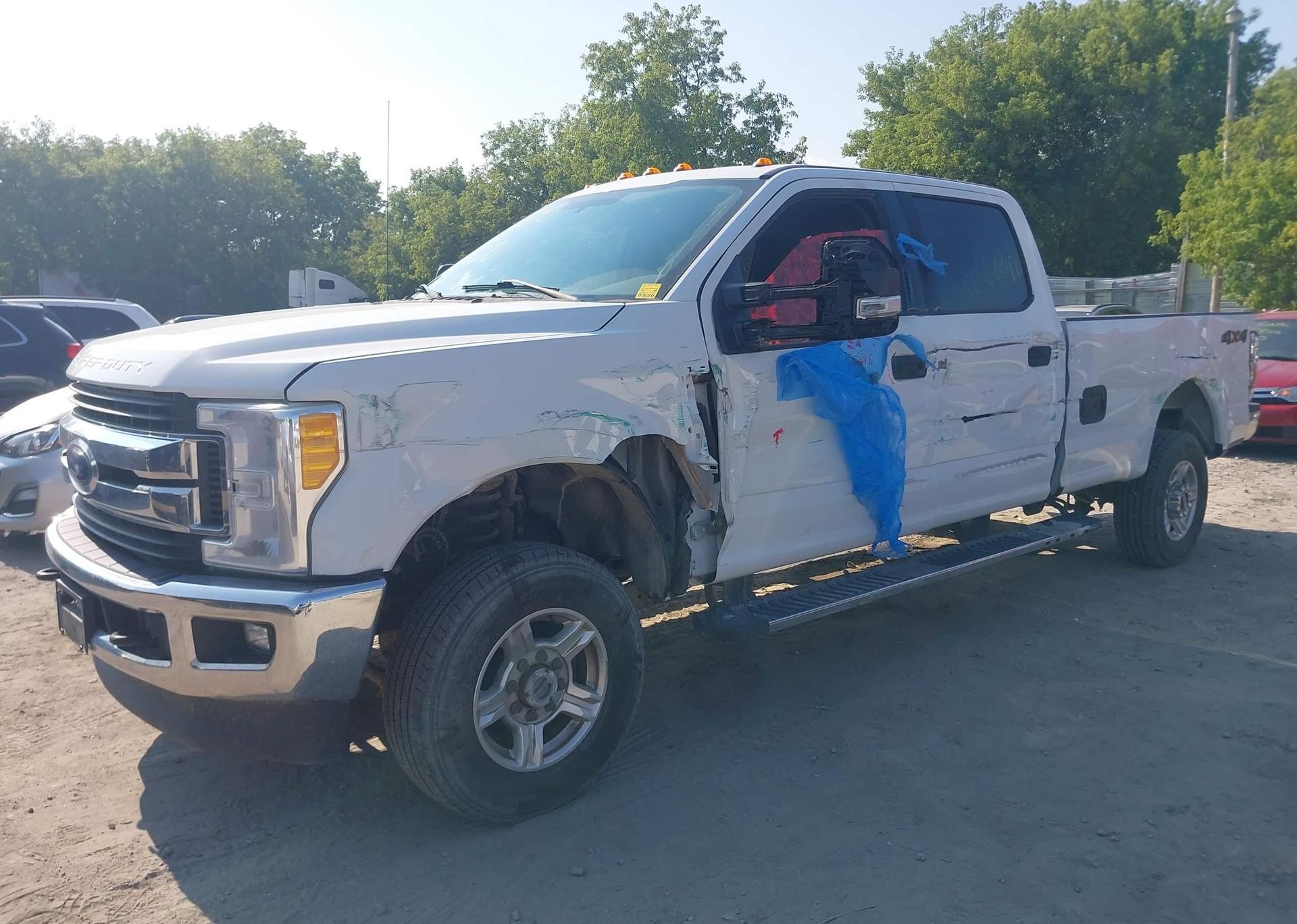 2017 FORD F-250 XLT