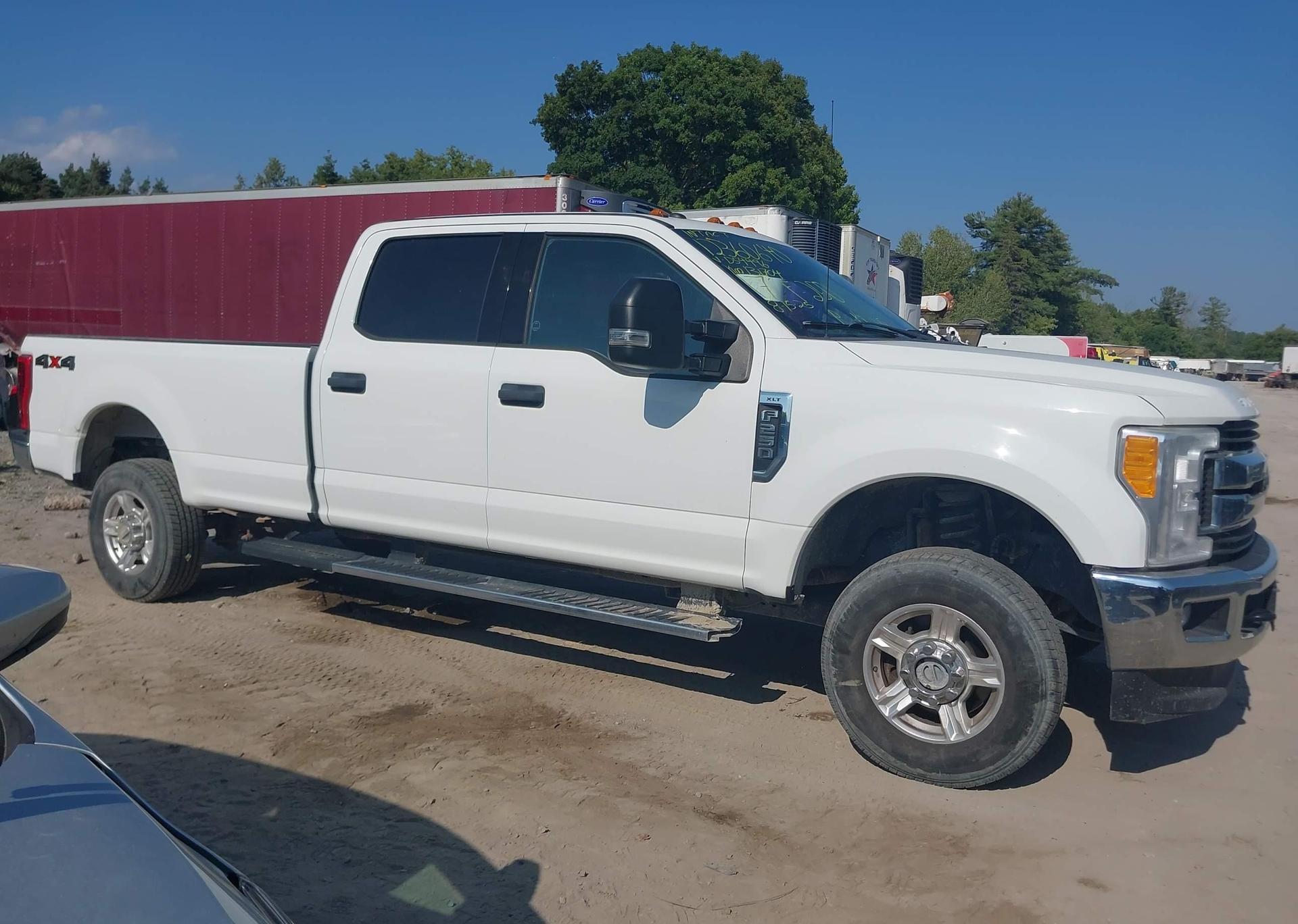 2017 FORD F-250 XLT
