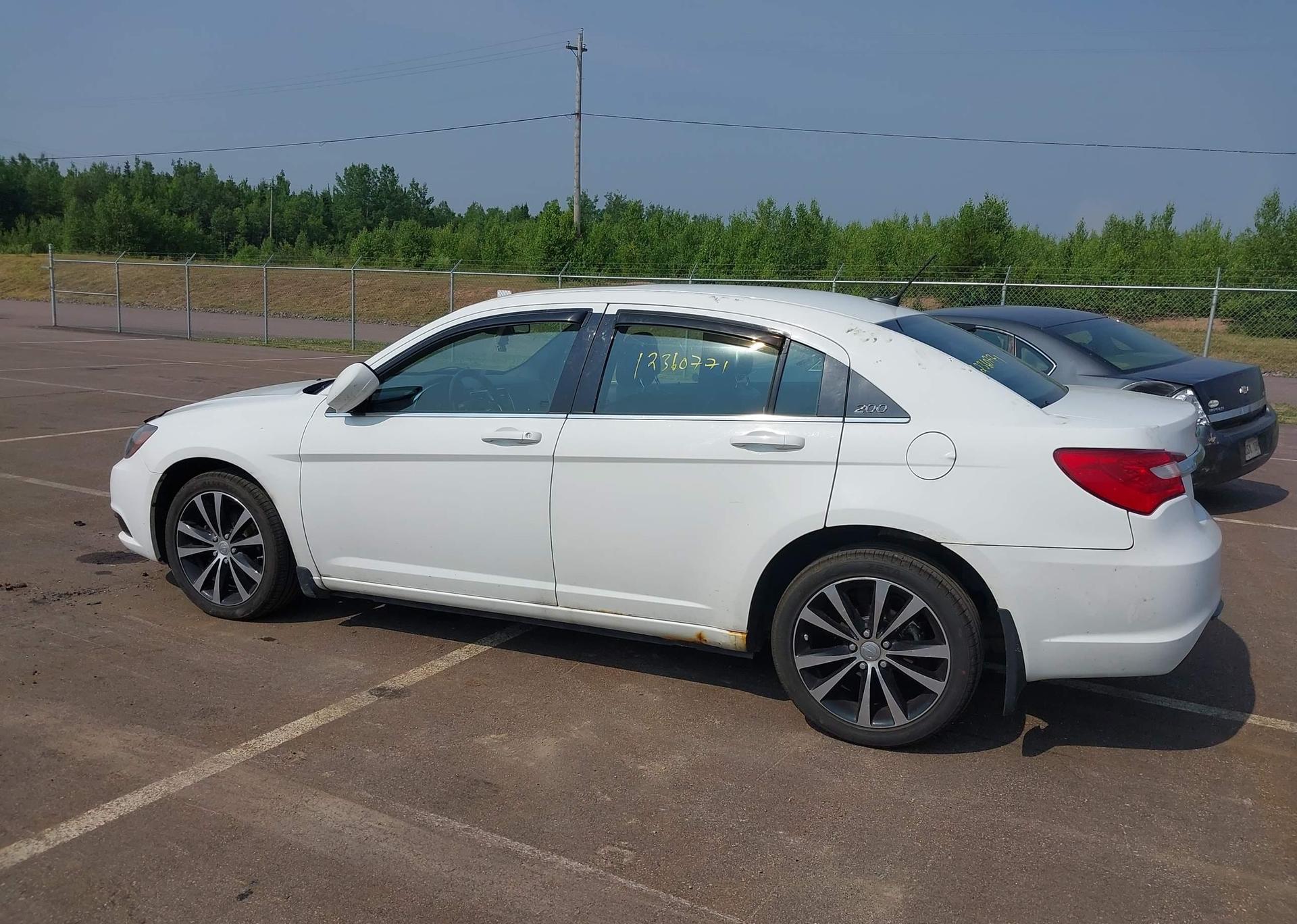 2013 CHRYSLER 200 S