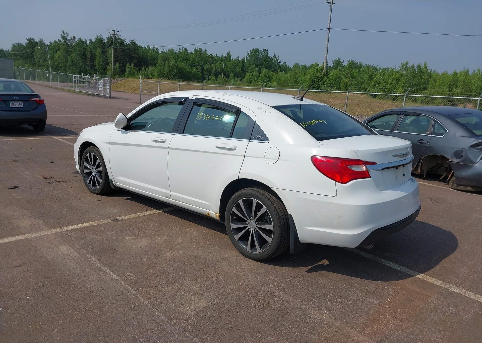 2013 CHRYSLER 200 S