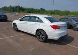 2013 CHRYSLER 200 S