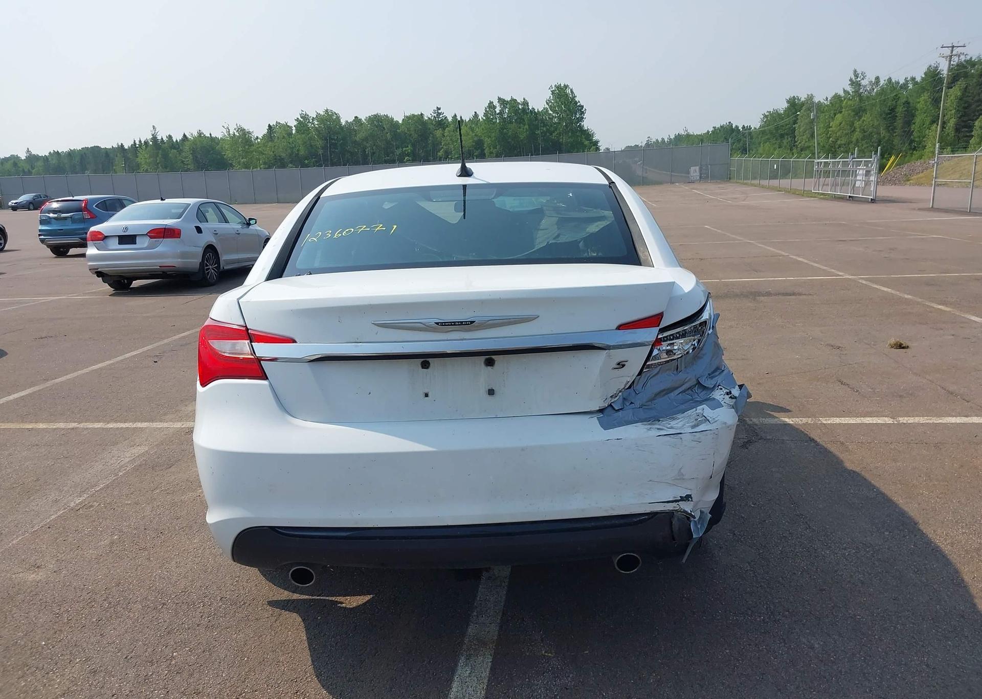 2013 CHRYSLER 200 S