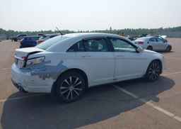 2013 CHRYSLER 200 S