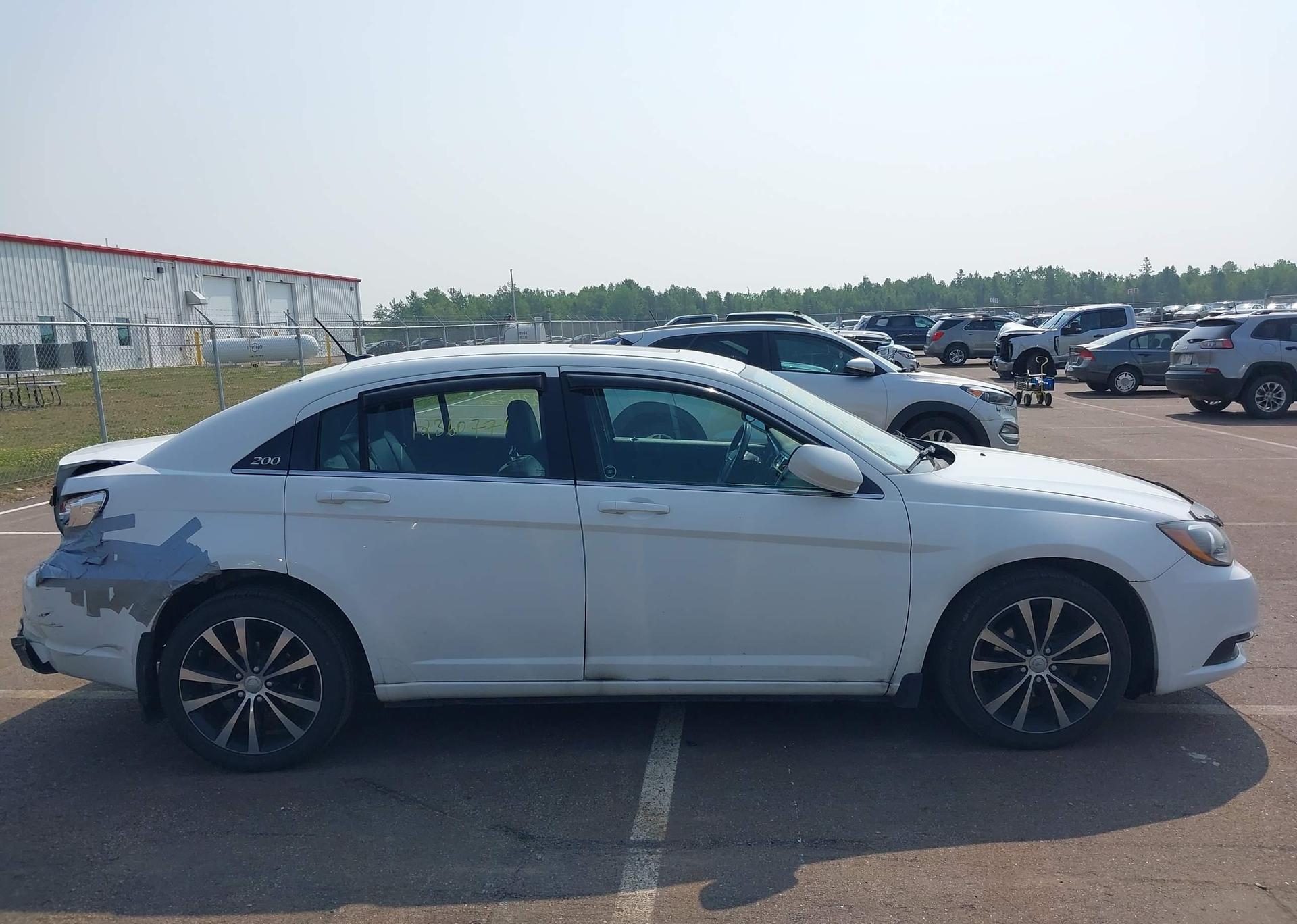 2013 CHRYSLER 200 S