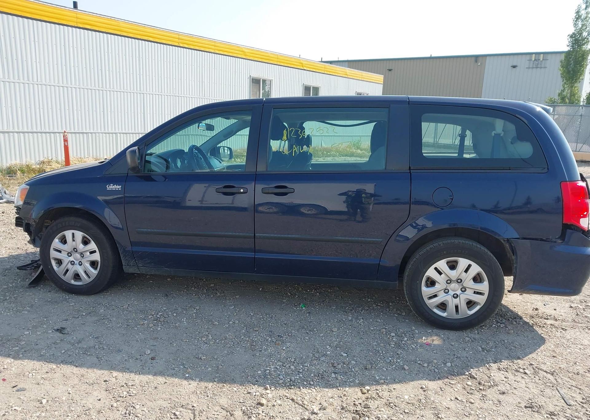 2017 DODGE GRAND CARAVAN SE