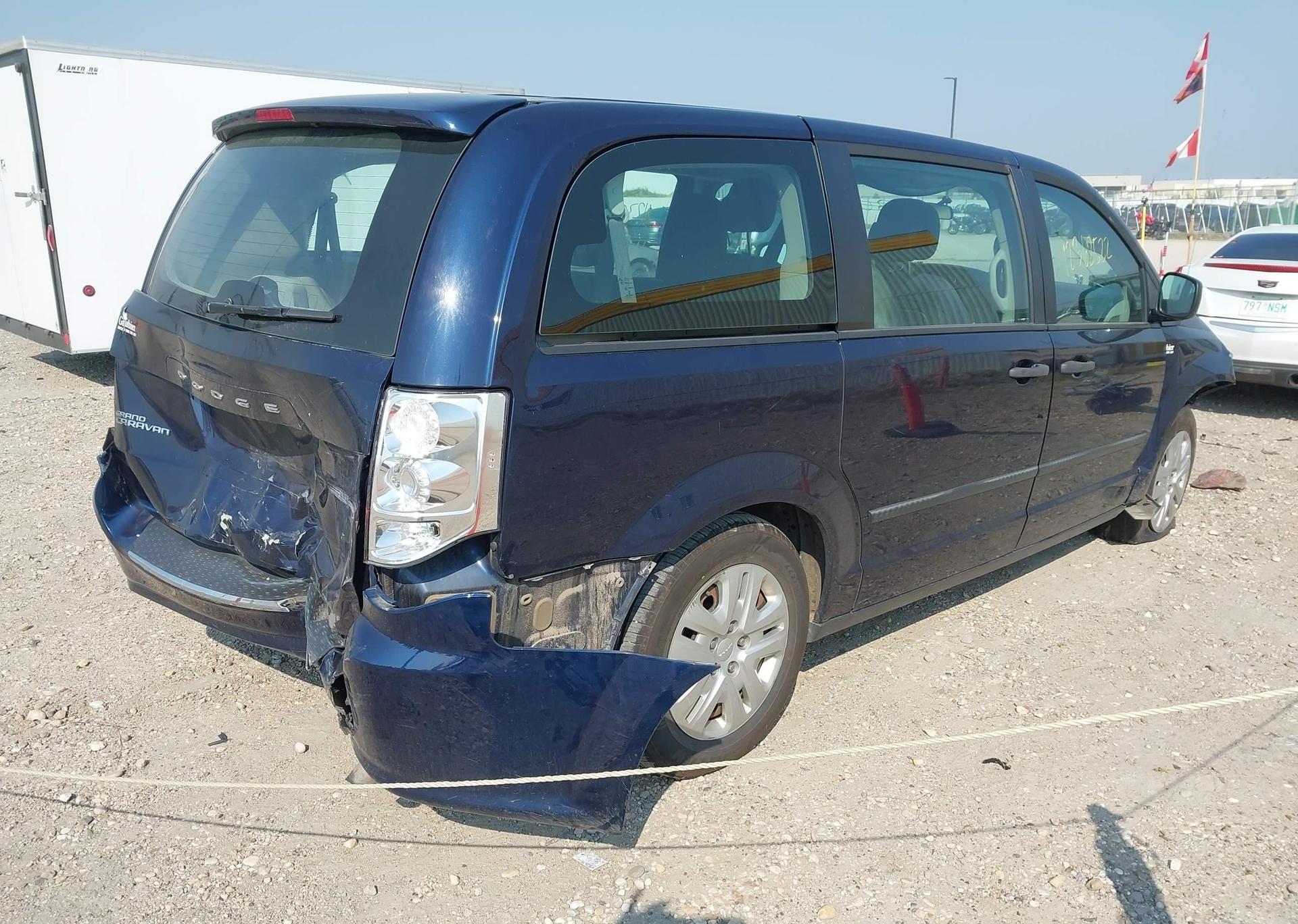 2017 DODGE GRAND CARAVAN SE