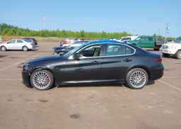 2017 ALFA ROMEO GIULIA TI