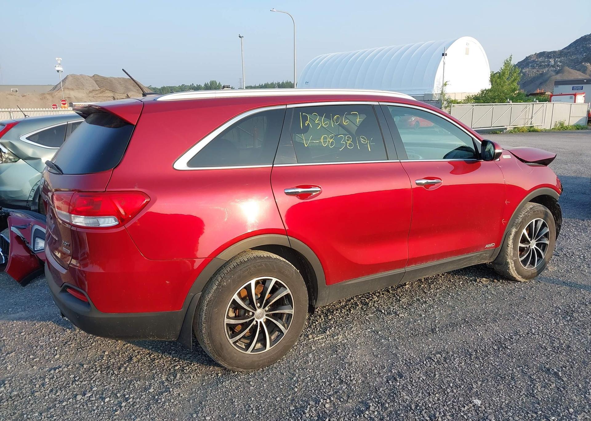 2016 KIA SORENTO LX