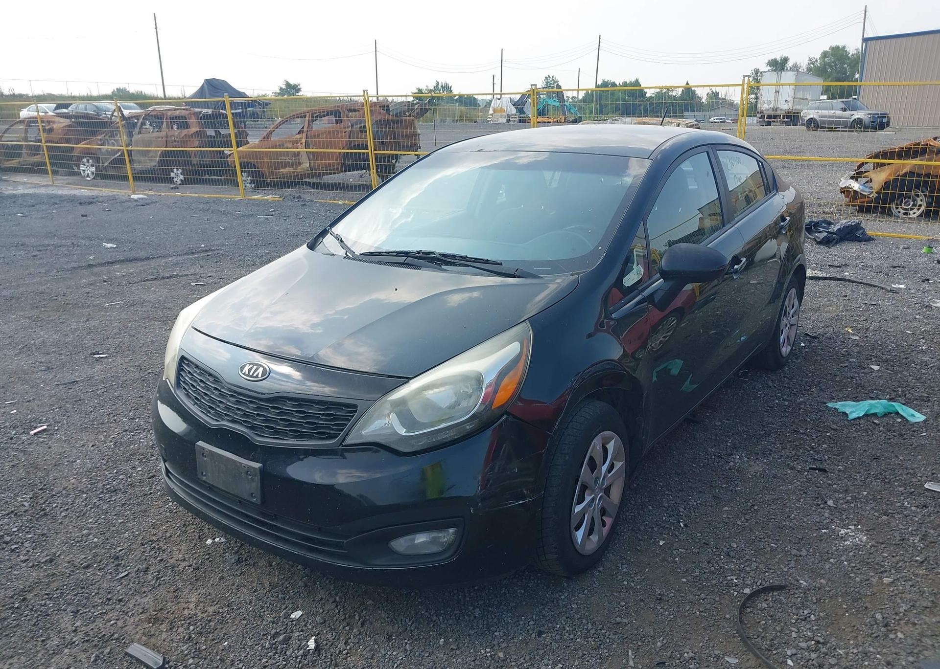2013 KIA RIO